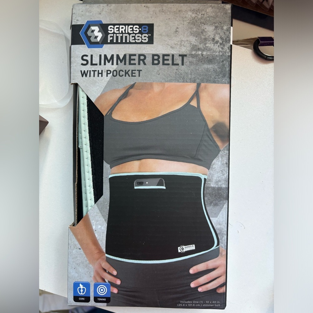 NIB Slimmer Belt with Pocket